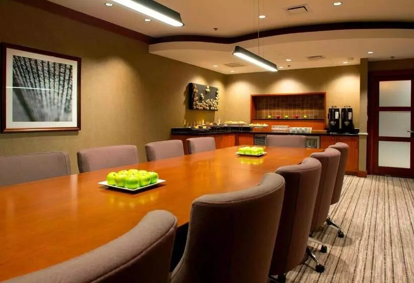 فندق New Orleans Marriott Metairie At Lakeway