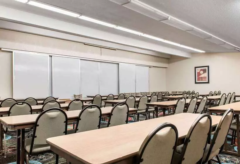 호텔 Quality Inn & Suites Miamisburg  Dayton South