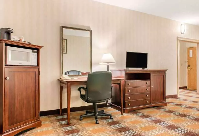 호텔 Quality Inn & Suites Miamisburg  Dayton South