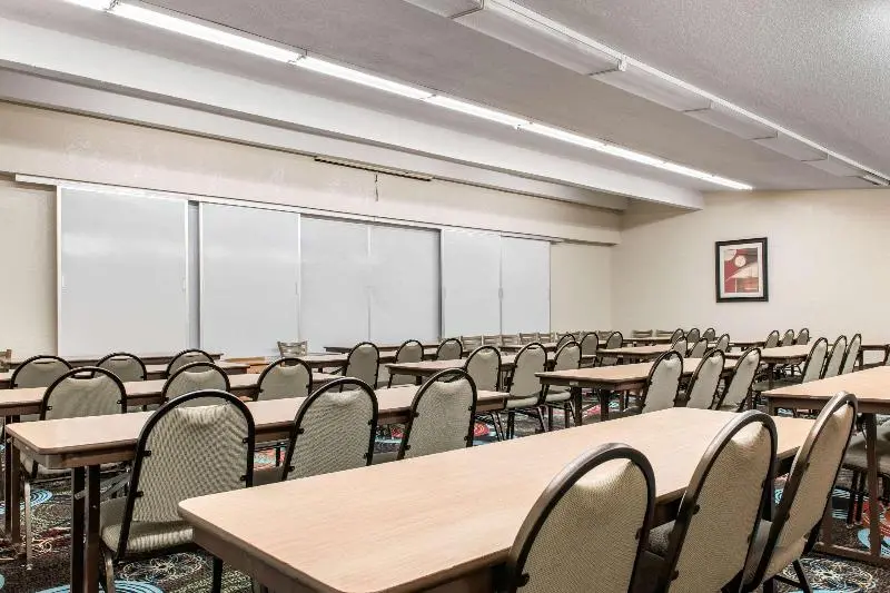 ホテル Quality Inn & Suites Miamisburg  Dayton South