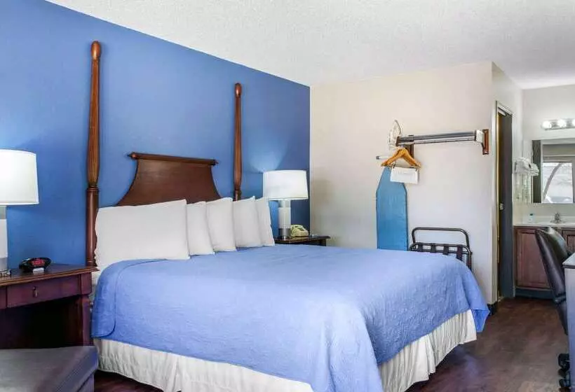 هتل Rodeway Inn Near Ft Huachuca