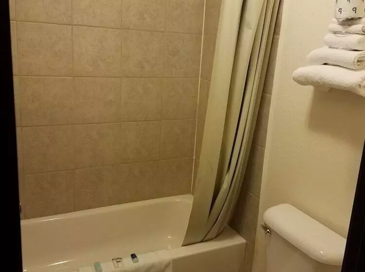 هتل Rodeway Inn Near Ft Huachuca