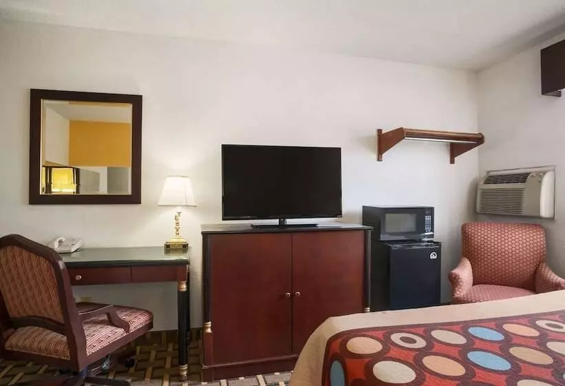 ホテル Super 8 By Wyndham Brookville