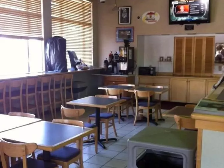 Hotel Super 8 By Wyndham Helena