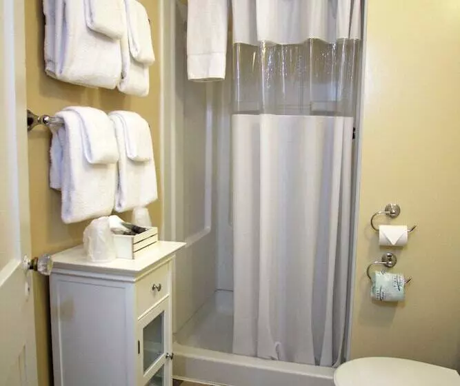 酒店 The Kennebunk Inn