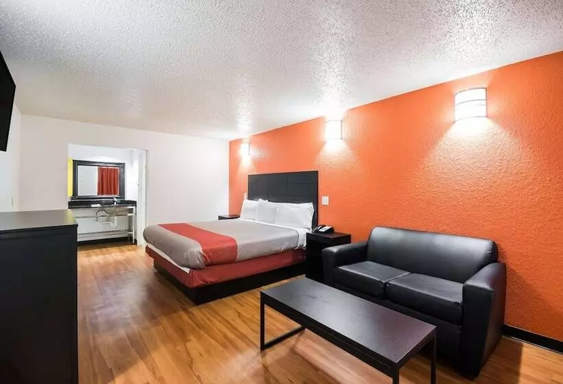 Motel 6houston, Tx  Brookhollow