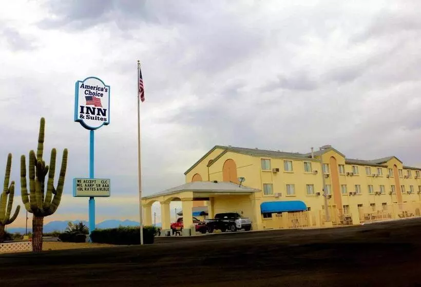 فندق على الطريق Americas Choice Inn & Suites