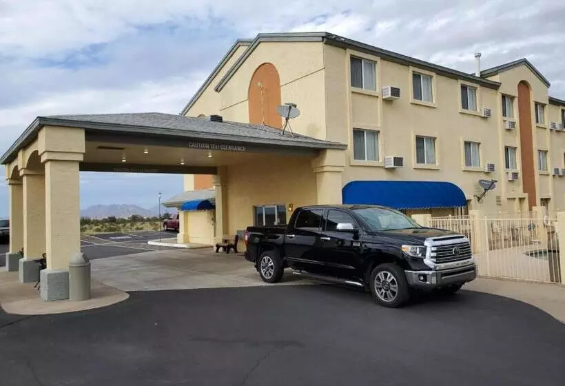 فندق على الطريق Americas Choice Inn & Suites