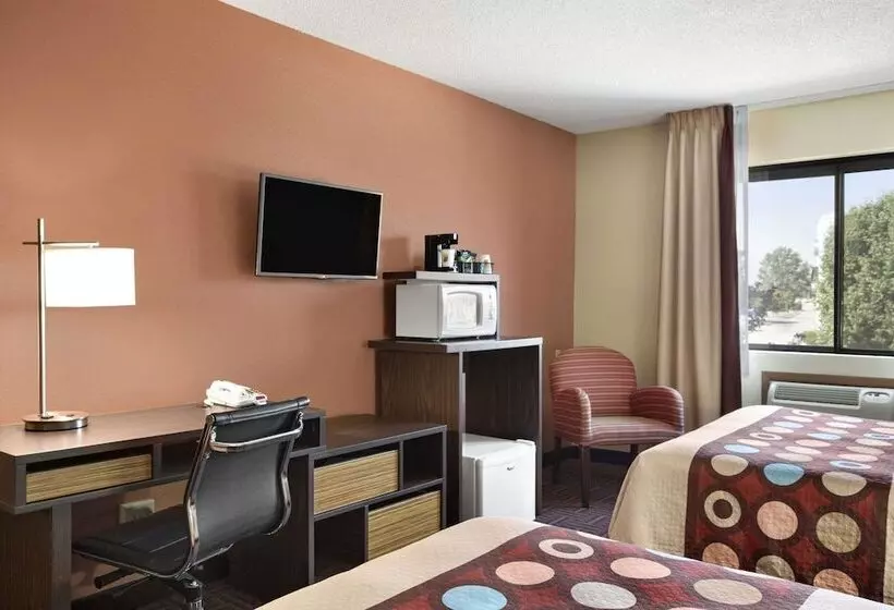 فندق على الطريق Super 8 By Wyndham Carbondale