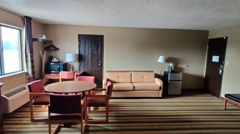 汽车旅馆  Super 8 By Wyndham Champaign