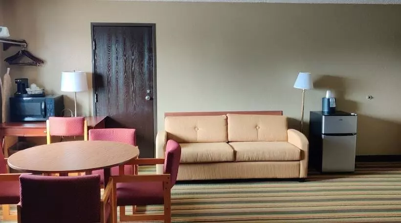 汽车旅馆  Super 8 By Wyndham Champaign