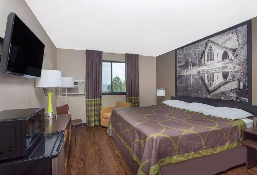 Motelli Super 8 By Wyndham Columbus Airport