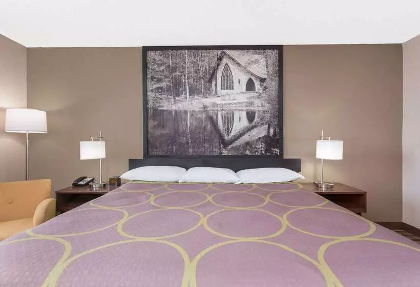 Motelli Super 8 By Wyndham Columbus Airport