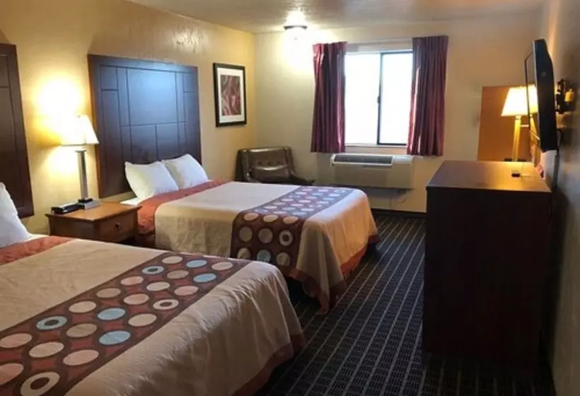 Motel Super 8 By Wyndham Klamath Falls