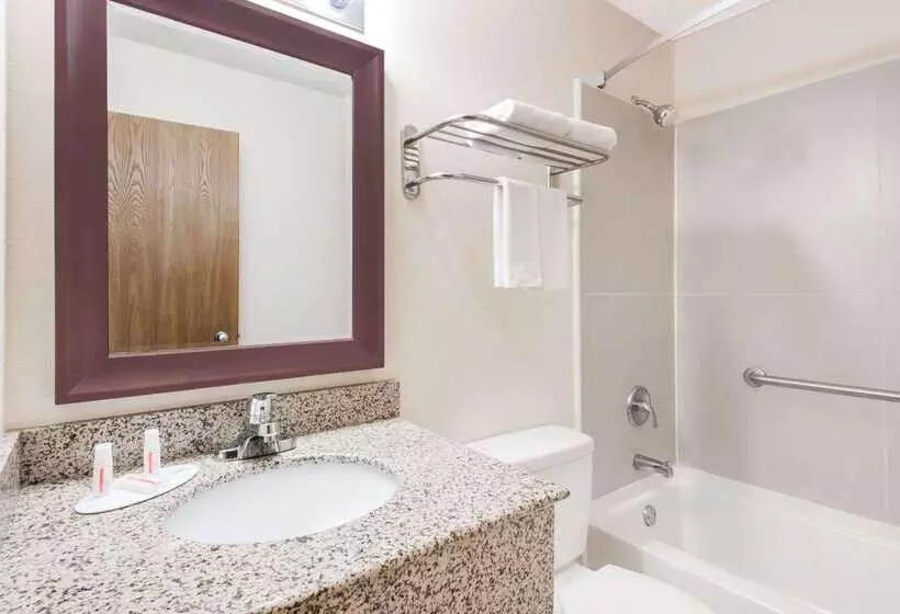 مُتل Super 8 By Wyndham La Vale/cumberland Area