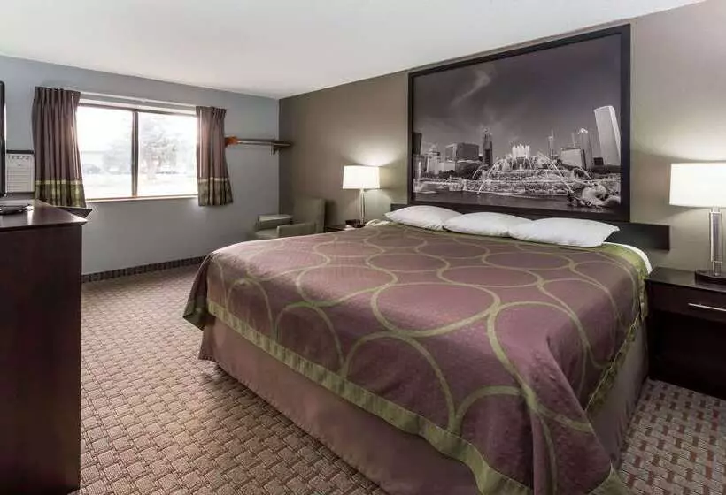 모텔 Super 8 By Wyndham Mundelein/libertyville Area