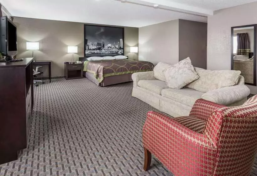 모텔 Super 8 By Wyndham Mundelein/libertyville Area