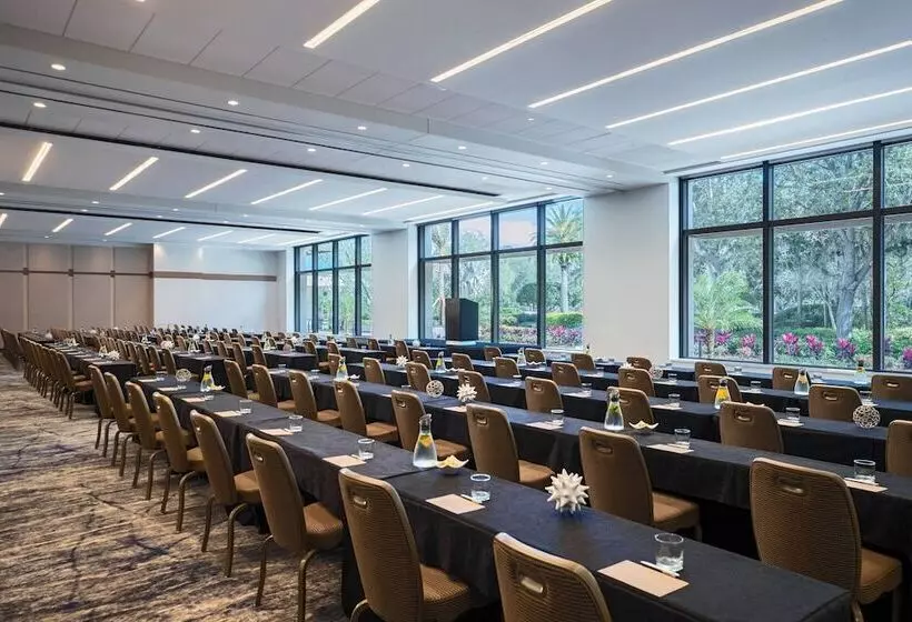 אתר נופש Renaissance Orlando At Seaworld®