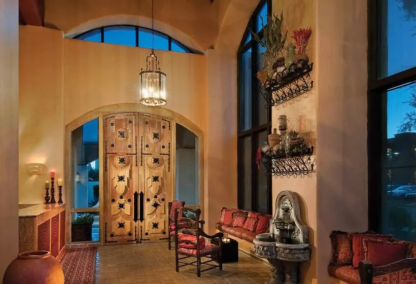 Scottsdale Cottonwoods Resort & Suites