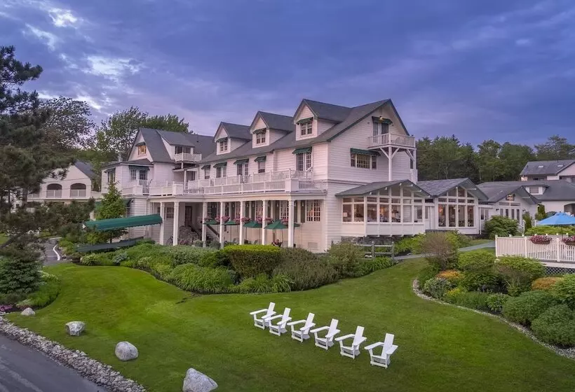 Spruce Point Inn Resort And Spa