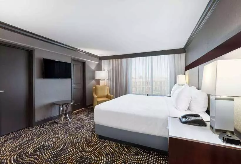 Wyndham Lancaster Resort And Convention Center