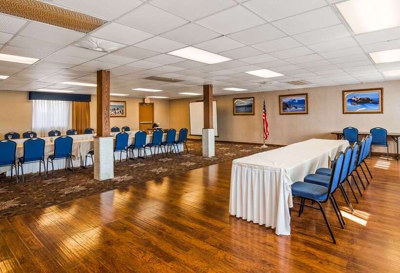 هتل Best Western Kodiak Inn