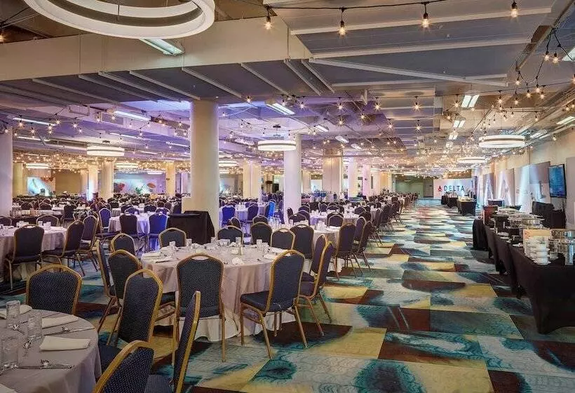 酒店 Detroit Marriott At The Renaissance Center