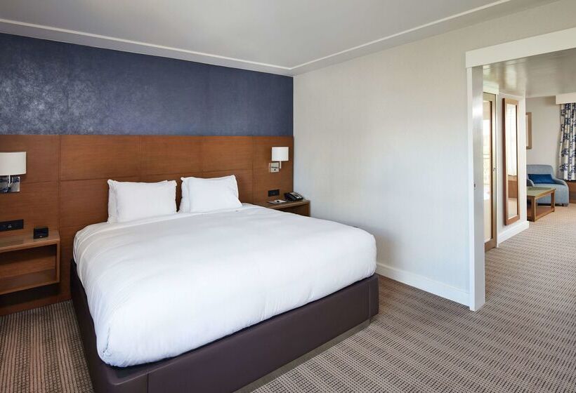 Отель Doubletree By Hilton Torrance South Bay