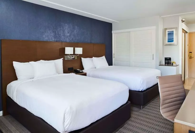 فندق Doubletree By Hilton Torrance South Bay