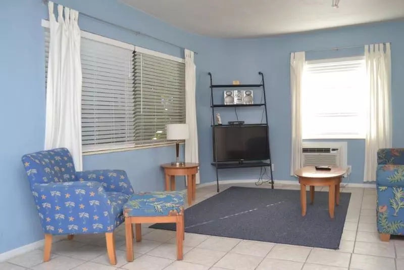 ホテル Elysium Resort (Gay Adult Male Resort)