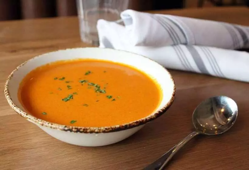 هتل Hilton Orrington / Evanston