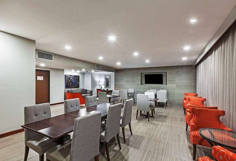 Отель Hilton Waco