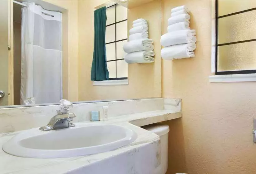 Szálloda Howard Johnson By Wyndham Flagstaff University West