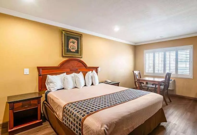 فندق Rodeway Inn Artesia Cerritos