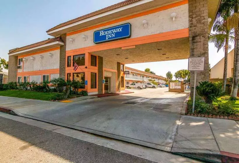 فندق Rodeway Inn Artesia Cerritos