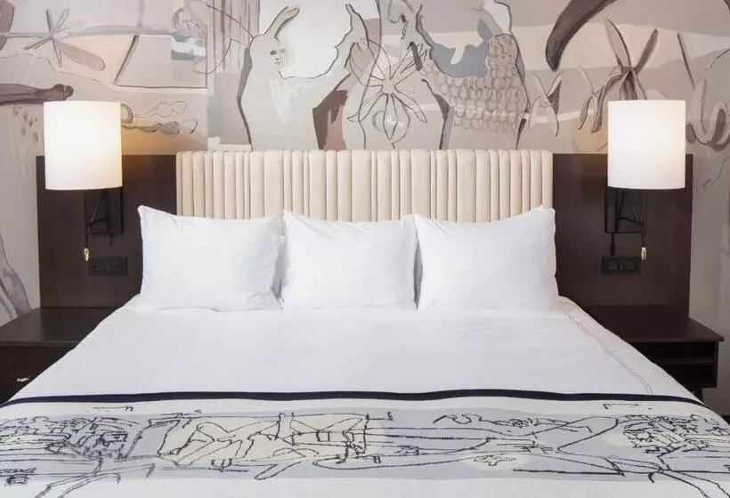 Отель Saint Kate   The Arts