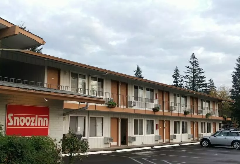 酒店 Snooz Inn