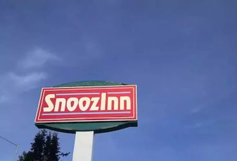 酒店 Snooz Inn