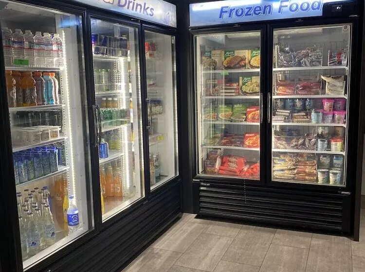 בית מלון כפרי Studio 6 Suites Stockton, Ca Waterfront