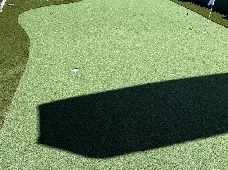 فندق Surf City Inn & Suites