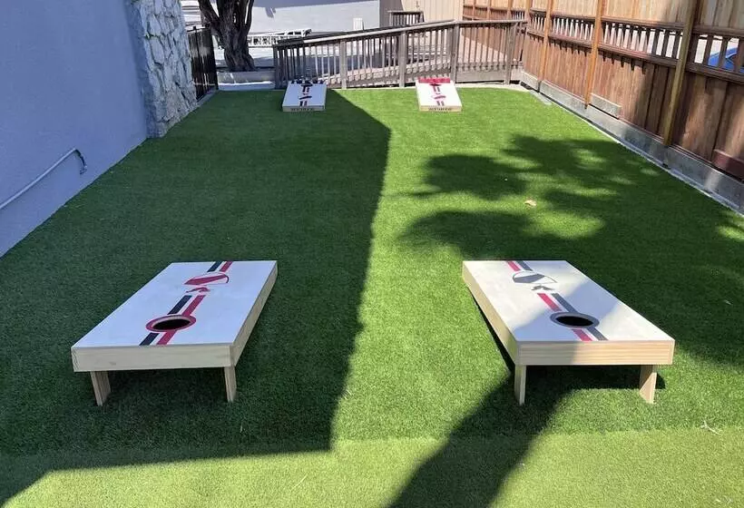 فندق Surf City Inn & Suites