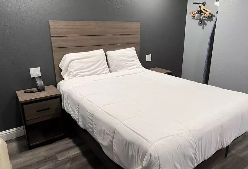 فندق Surf City Inn & Suites