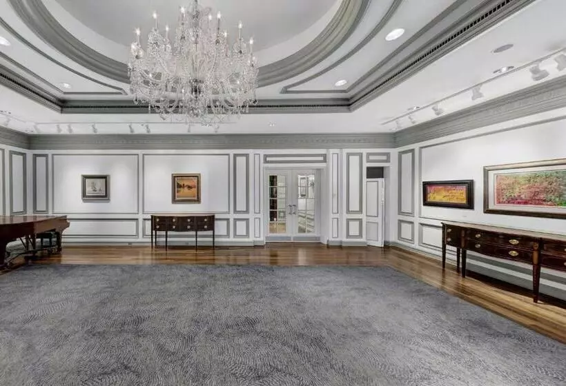 호텔 The Henry, Autograph Collection