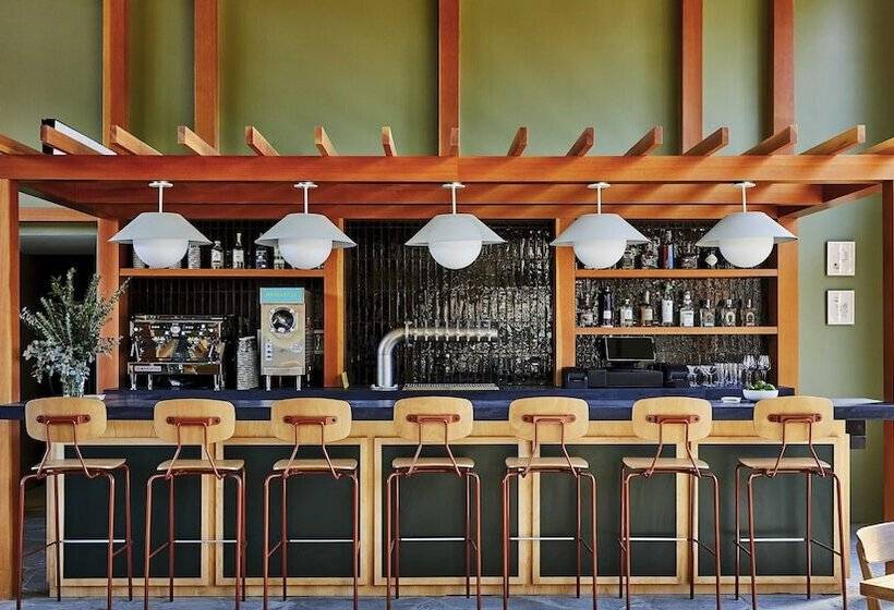 هتل Trailborn Rocky Mountains