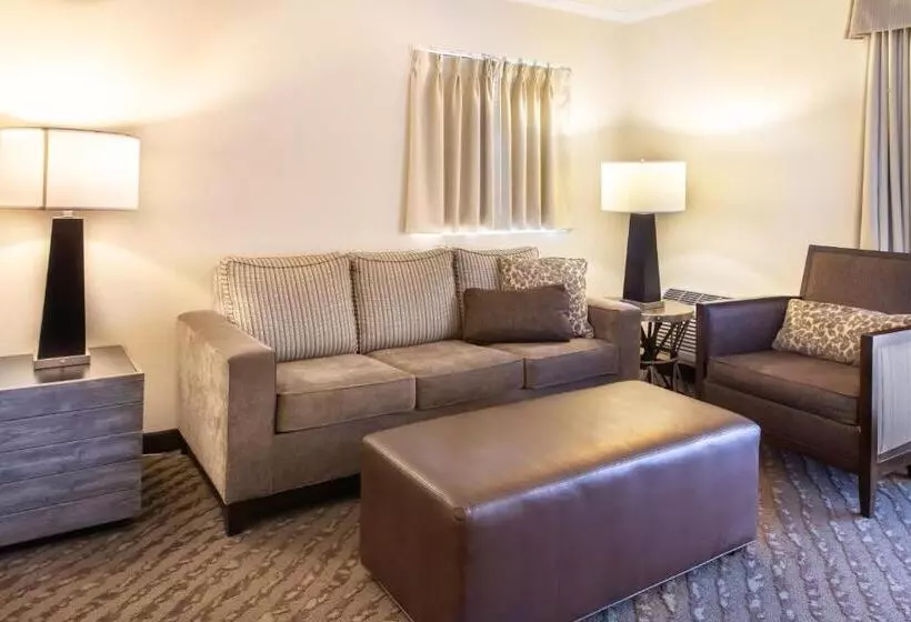 ホテル Valley River Inn