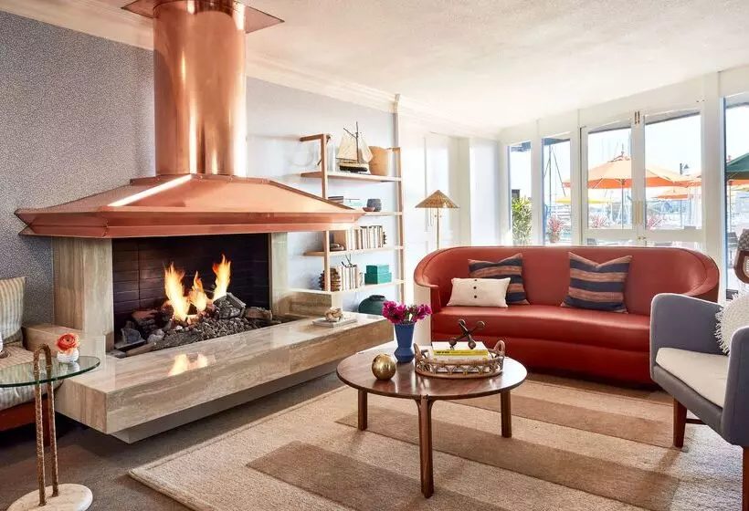 Waterfront Hotel, Part Of Jdv By Hyatt