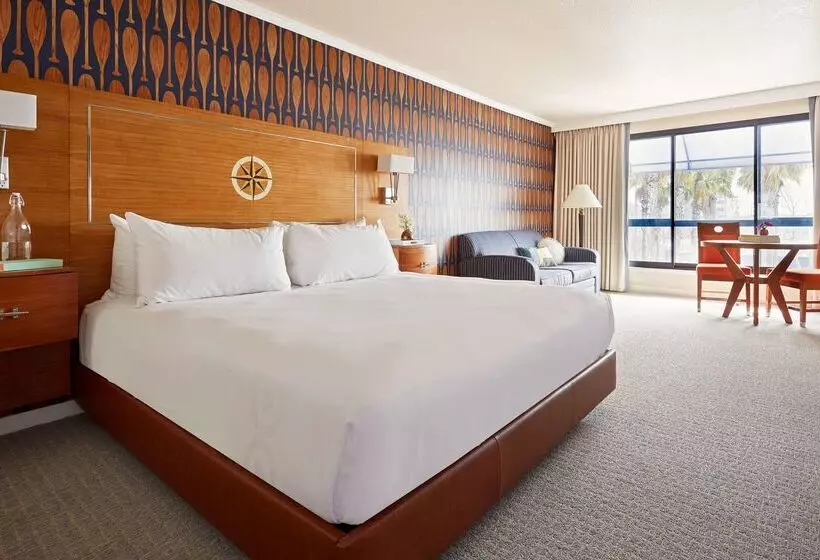 Waterfront Hotel, Part Of Jdv By Hyatt