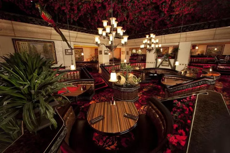 فندق Western Village Inn & Casino