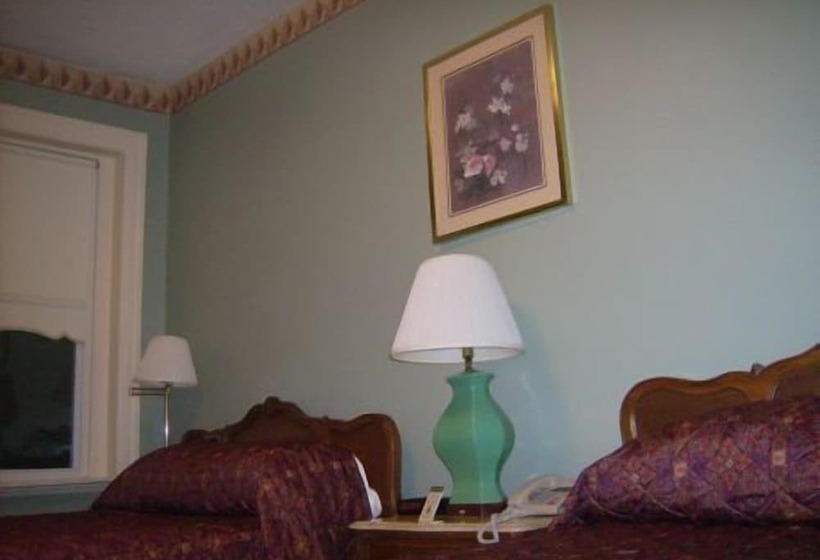 فندق Windsor Inn