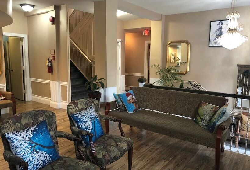 فندق Windsor Inn